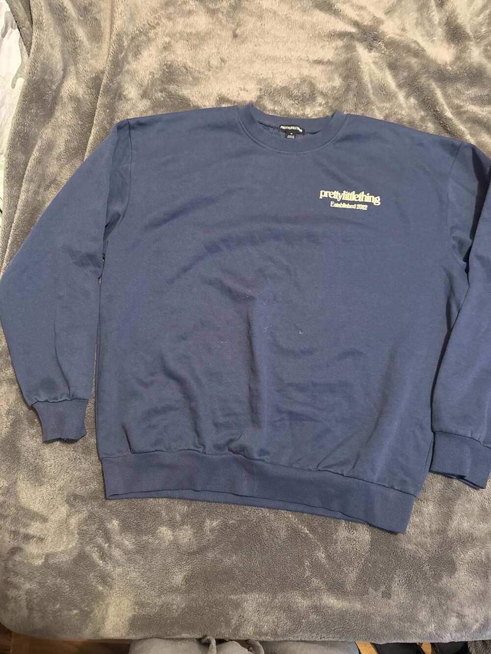 PRETTYLITTLETHING Established 2012 Crewneck Oversized Sweatshirt Blue Size M